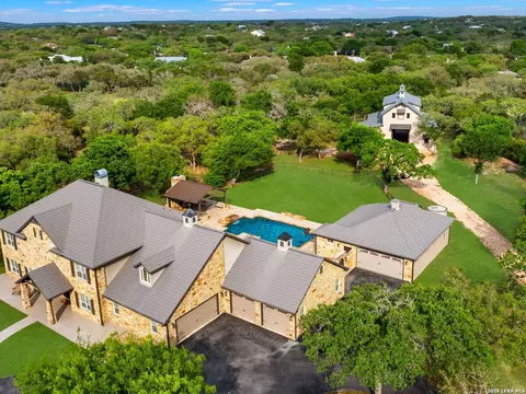 103 S Cibolo Holw, Fair Oaks Ranch, TX 78015