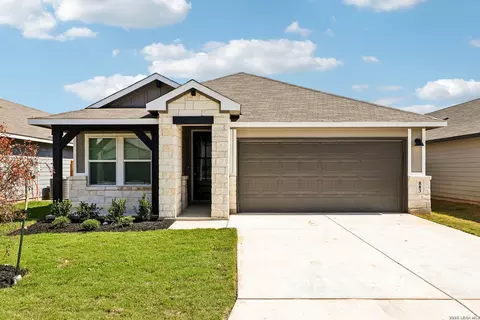 883 Shatterhand Blvd, San Antonio, TX 78260