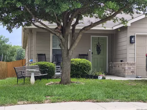 27523 Lasso Bnd, San Antonio, TX 78260