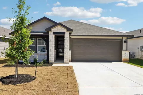 879 Shatterhand Blvd, San Antonio, TX 78260
