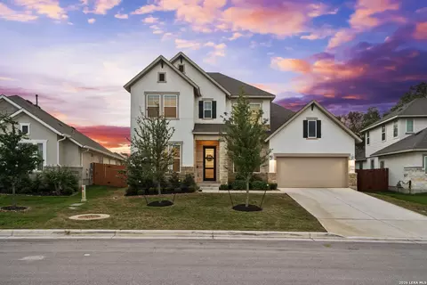 1733 Hidden Fox, New Braunfels, TX 78132