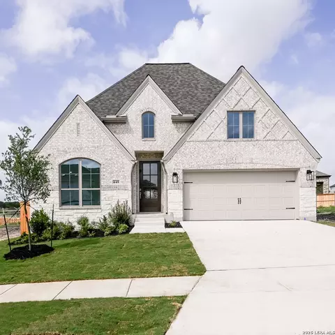 448 Garland Ave, New Braunfels, TX 78130