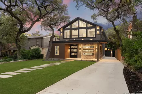 434 College Blvd, Alamo Heights, TX 78209