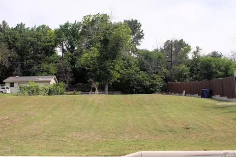 546 Pershing Ave, San Antonio, TX 78209