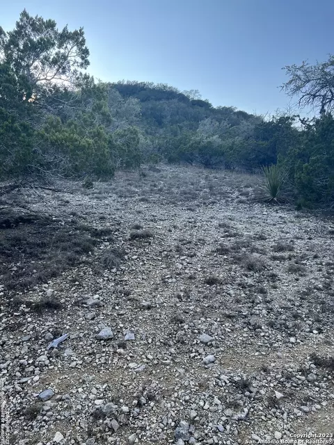 lot3 Forest Breeze Dr, Lakehills, TX 78063