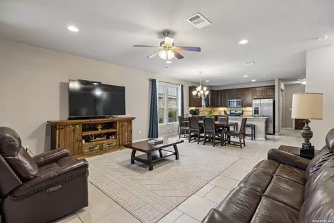 25752 Two Spgs, San Antonio, TX 78255