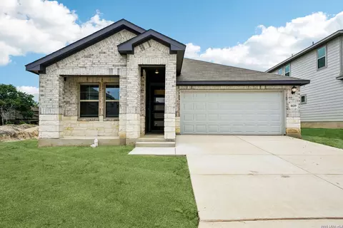10259 King Robert, San Antonio, TX 78239