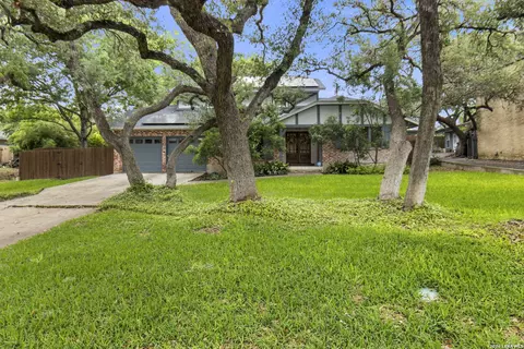 9231 Bingham Dr, San Antonio, TX 78230
