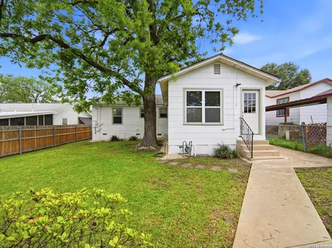 1311 W Rosewood Ave, San Antonio, TX 78201