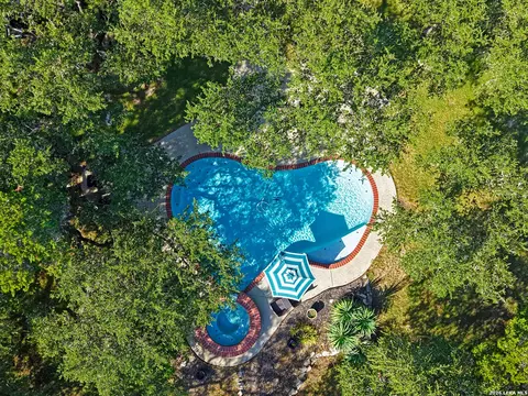 25867 Lewis Ranch Rd, New Braunfels, TX 78132