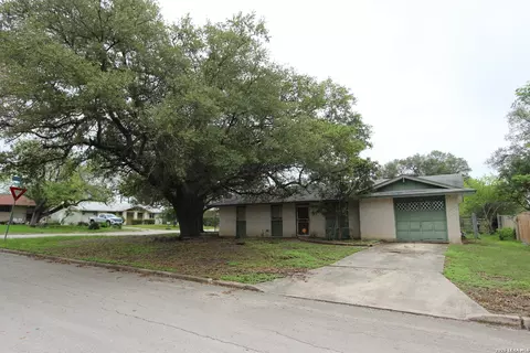 4442 Desert Vw, San Antonio, TX 78217