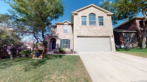 18 Andover Creek Dr, San Antonio, TX 78254