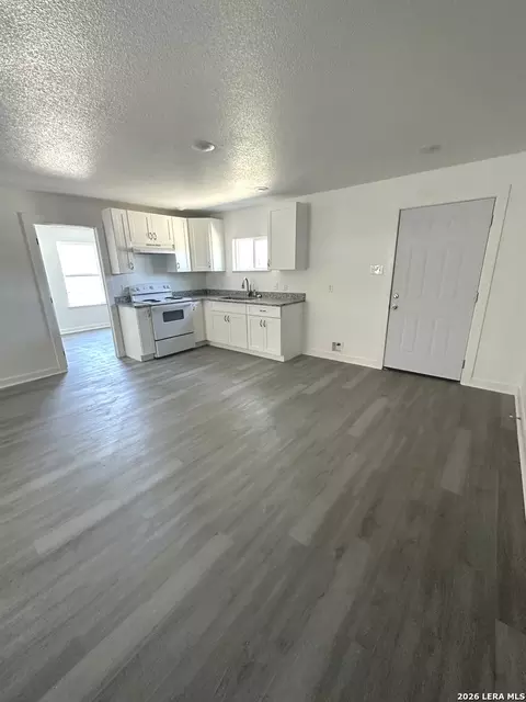 Other - 514 Davis Ave, Devine, TX 78016 photo 3 of 7