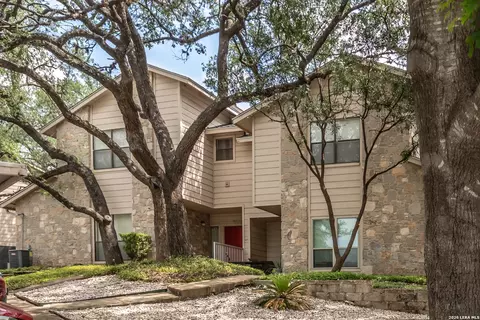 829 W Bitters Rd #401, San Antonio, TX 78216