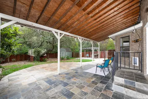 11803 Bridge Hampton, San Antonio, TX 78251