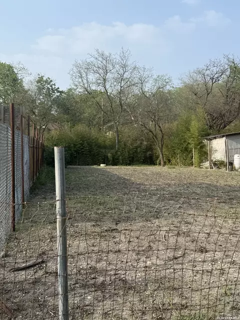 3107 Saunders Ave, San Antonio, TX 78207