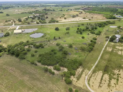 1764 E Loop 1604 S, Adkins, TX 78101 photo 7