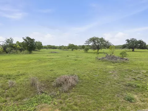 1764 E Loop 1604 S, Adkins, TX 78101 photo 11