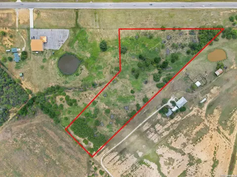 1764 E Loop 1604 S, Adkins, TX 78101 photo 8