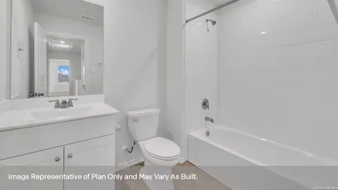 308 Windflower Cv, Luling, TX 78648 photo 18