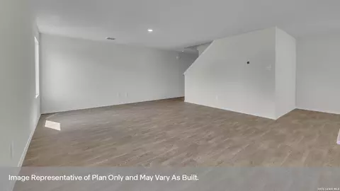 308 Windflower Cv, Luling, TX 78648 photo 7