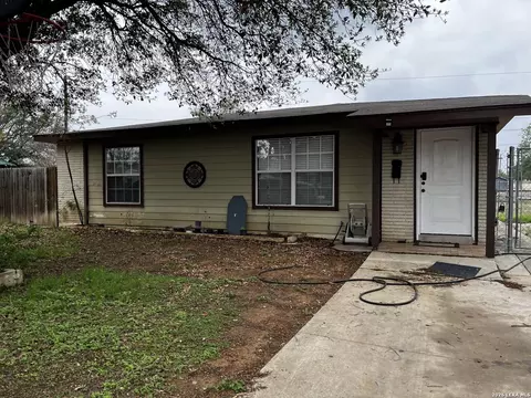 1815 Bronte St, San Antonio, TX 78207