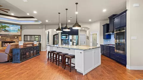 1909 Hunters Cv, New Braunfels, TX 78132