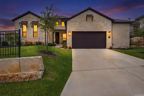 74 Monarca Blvd, Boerne, TX 78006