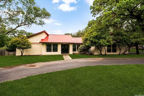 25334 Hazy Holw, San Antonio, TX 78255