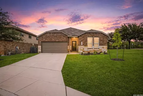 1712 Pahmeyer Path, New Braunfels, TX 78130