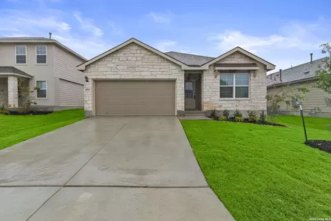 4814 Quartz Row Dr, San Antonio, TX 78253