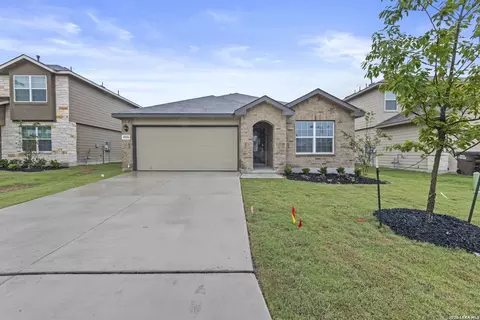 4926 Quartz Row Dr, San Antonio, TX 78253