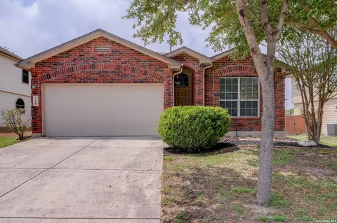 720 Hollow Rdg, Schertz, TX 78154