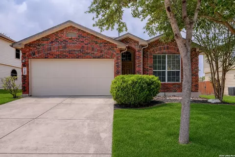 720 Hollow Rdg, Schertz, TX 78154