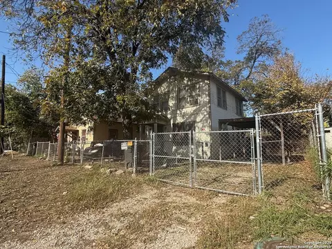 1221 Center, San Antonio, TX 78202