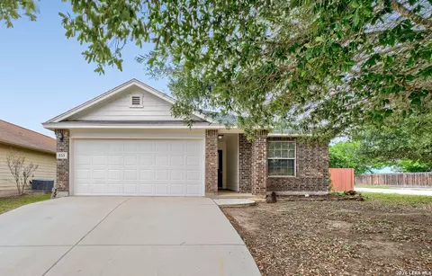 533 Tom Kemp Dr, New Braunfels, TX 78130