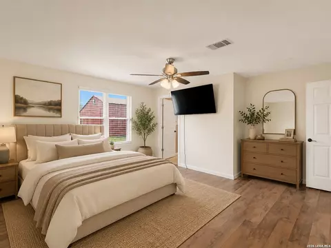 Bedroom - 106 County Road 6611, Devine, TX 78016 photo 1 of 5
