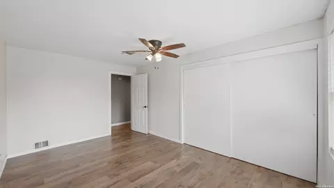 Bedroom - 106 County Road 6611, Devine, TX 78016 photo 2 of 3