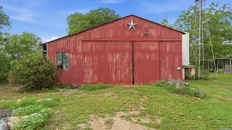 Other - 106 County Road 6611, Devine, TX 78016 photo 5 of 6