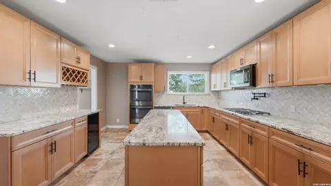 Kitchen - 106 County Road 6611, Devine, TX 78016 photo 1 of 3
