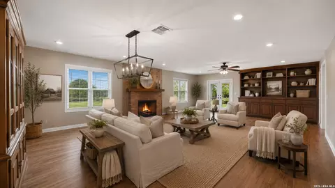 Living - 106 County Road 6611, Devine, TX 78016 photo 4 of 5