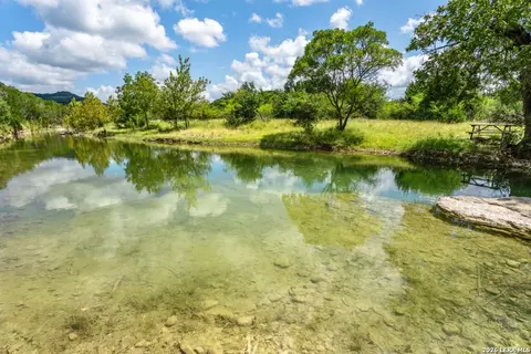 5013 N Little Creek Rd, Utopia, TX 78884