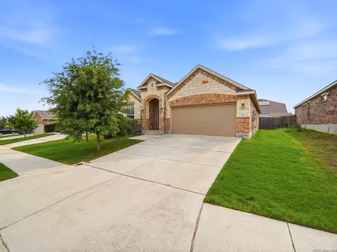 233 Holland Park, Schertz, TX 78108