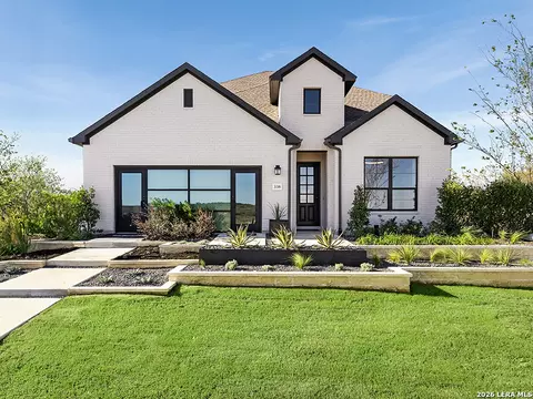 338 Cleveland, New Braunfels, TX 78130