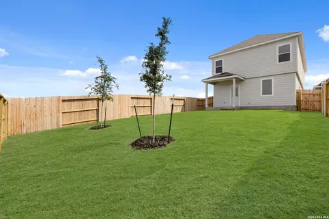 Exterior - 11115 Luckenbach Loop, Converse, TX 78109 photo 2 of 3