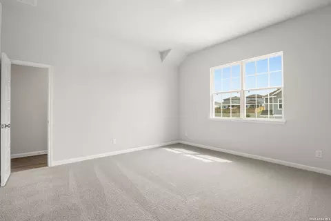 Bedroom - 11115 Luckenbach Loop, Converse, TX 78109 photo 6 of 8