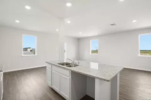 Kitchen - 11115 Luckenbach Loop, Converse, TX 78109 photo 1 of 1