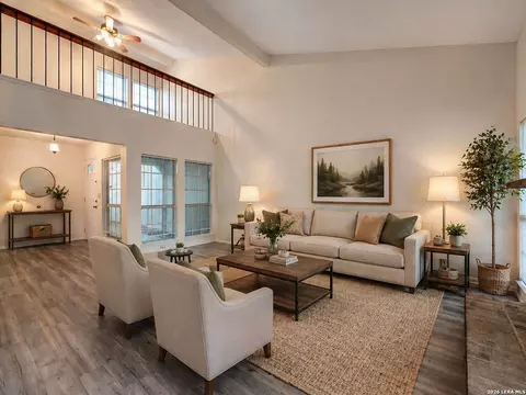 6903 Stockport Dr, San Antonio, TX 78239