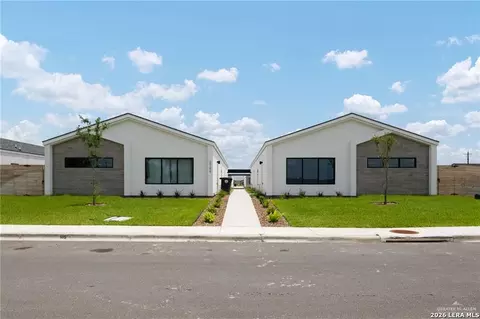 2709 Woodpecker Rd, Weslaco, TX 78596