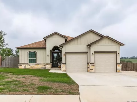 615 Abbott Rdg, Saint Hedwig, TX 78152